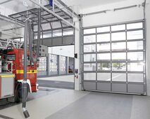 Industrie Sektionaltore in Feuerwehr- und Rettungswache Lünen