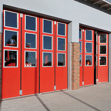 Fire brigade folding door